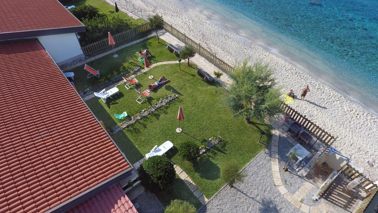 Le Casette Sul Mare Capo Vaticano Eksteriør billede